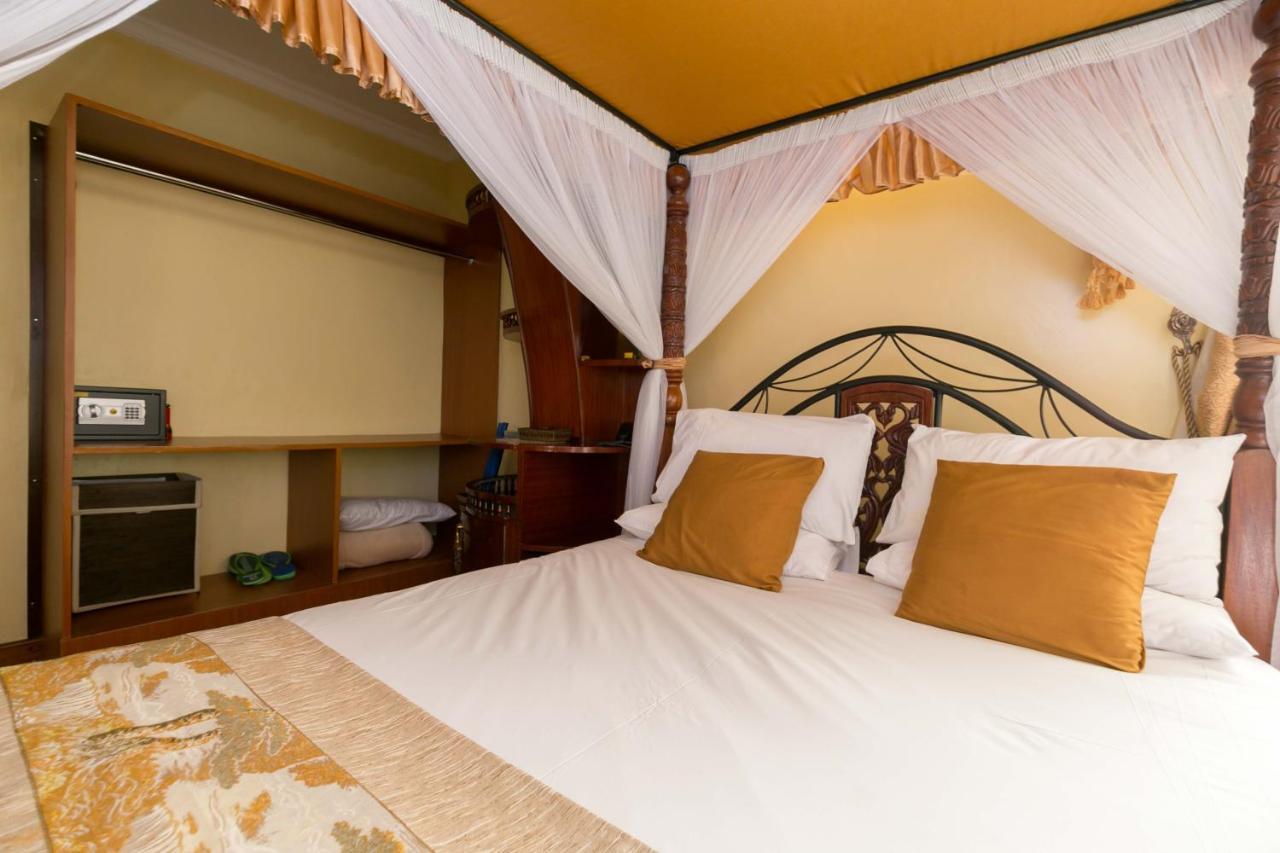 Fahari Gardens Hotel Найроби Екстериор снимка