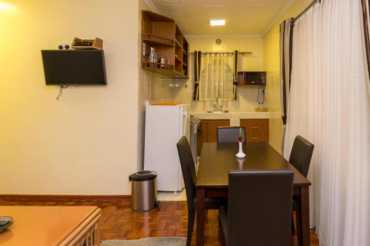 Fahari Gardens Hotel Найроби Екстериор снимка