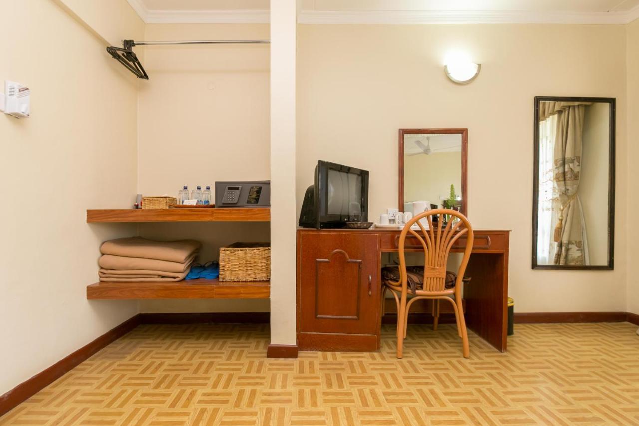 Fahari Gardens Hotel Найроби Екстериор снимка