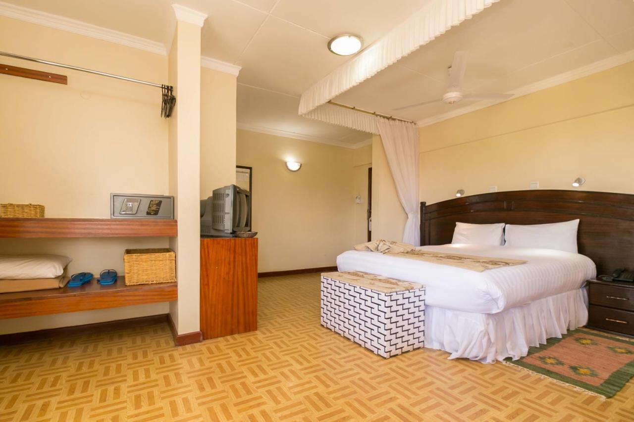Fahari Gardens Hotel Найроби Екстериор снимка