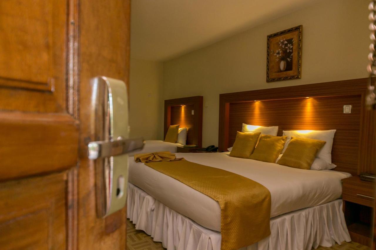 Fahari Gardens Hotel Найроби Екстериор снимка