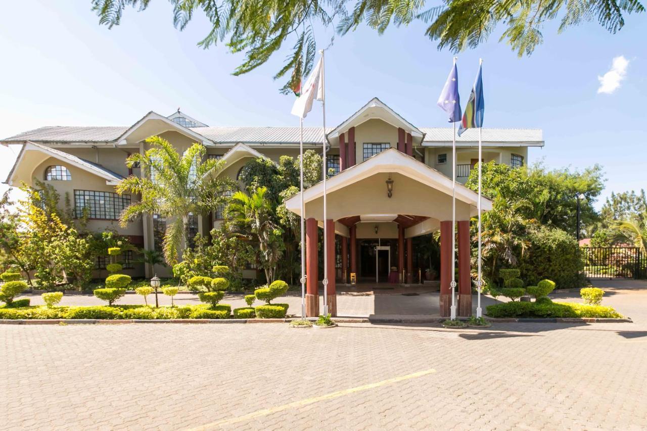 Fahari Gardens Hotel Найроби Екстериор снимка