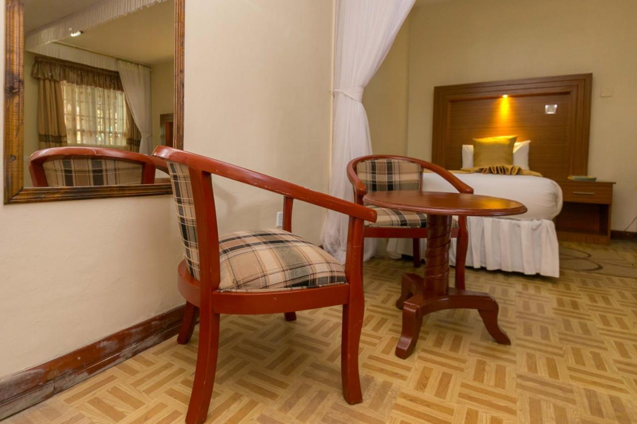Fahari Gardens Hotel Найроби Екстериор снимка