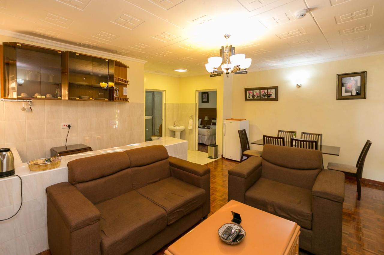 Fahari Gardens Hotel Найроби Екстериор снимка