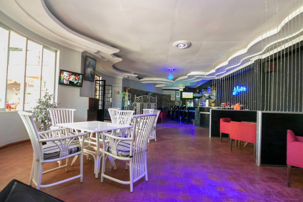 Fahari Gardens Hotel Найроби Екстериор снимка